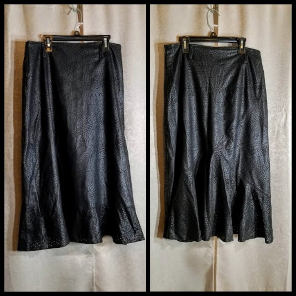 Faux Leather Laser Cut Star Skirt Black sz M